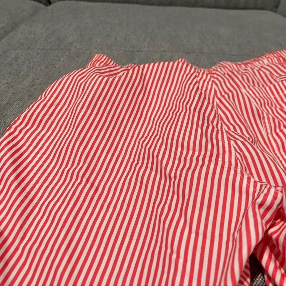Men’s | Size Small Swim Trunks | Coral/white